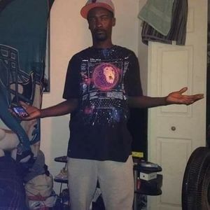 Meet your Posher, Travis